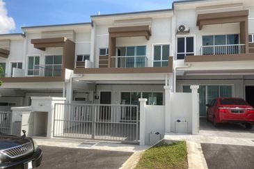 Taman Jenderam Sutera