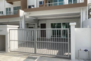 Taman Jenderam Sutera