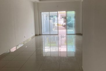 Taman Jenderam Sutera