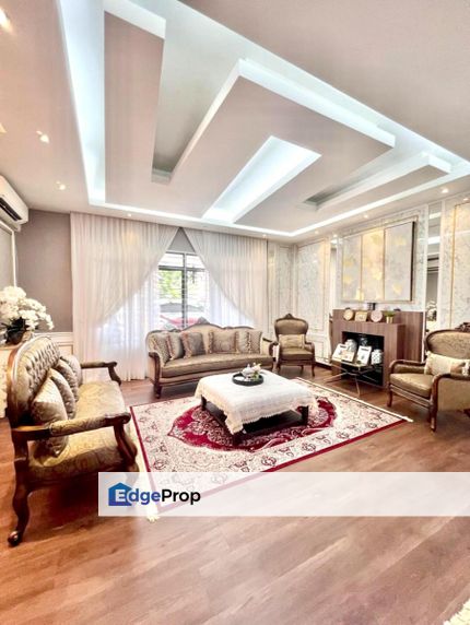CANTIK FULLY RENOVATED 2.5 Storey Semi-Detached Puncak Bangi Seksyen 6 Bandar Baru Bangi For Sale, Selangor, Bangi