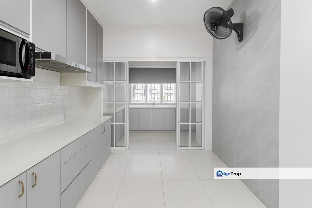 [Renovated] Double Storey Laurel Terrace at Laman View, Cyberjaya, Selangor, Cyberjaya