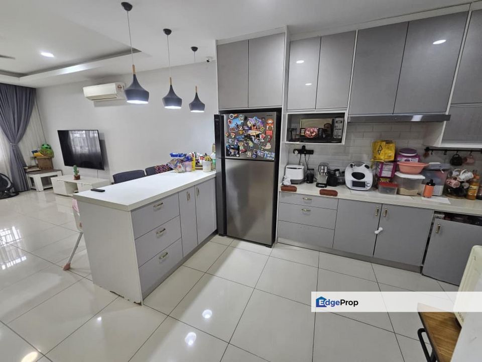 [Renovated] Double Storey Laurel Terrace at Laman View, Cyberjaya, Selangor, Cyberjaya