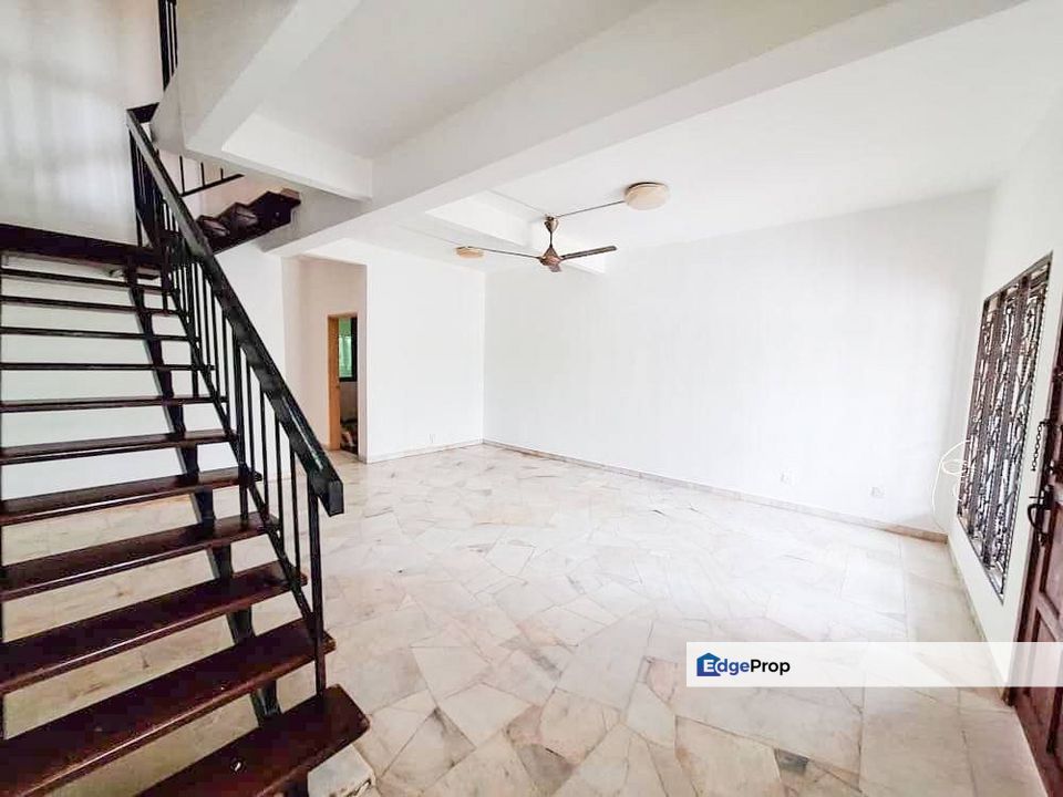 For Sale Double Storey Terrace House Saujana Puchong 8, Selangor, Puchong South