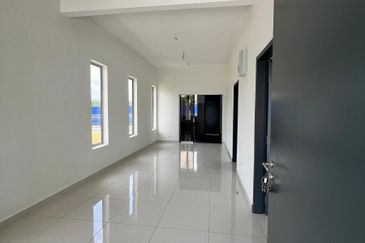 J1 Residence @ Jenderam