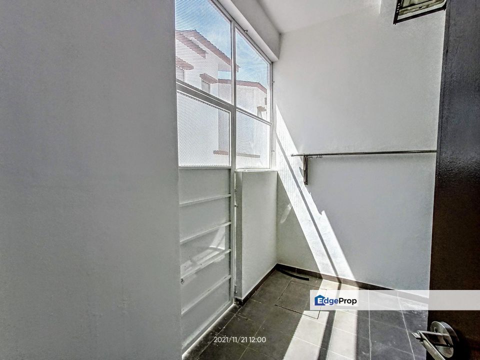 [FREEHOLD + Furnished unit] 2 Storey Myra Saujana @ Dengkil - Sebelah Putrajaya, Selangor, Dengkil