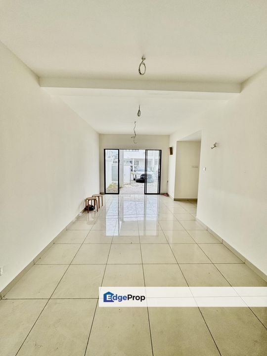 Double Storey Terrace House Taman Jenderam Idaman Jenderam Hilir Dengkil, Selangor, Dengkil