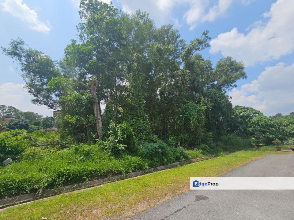 Tanah Lot Kg Dato Abu Bakar Baginda, Sungai Merab Luar near to Kajang, Selangor, Kajang