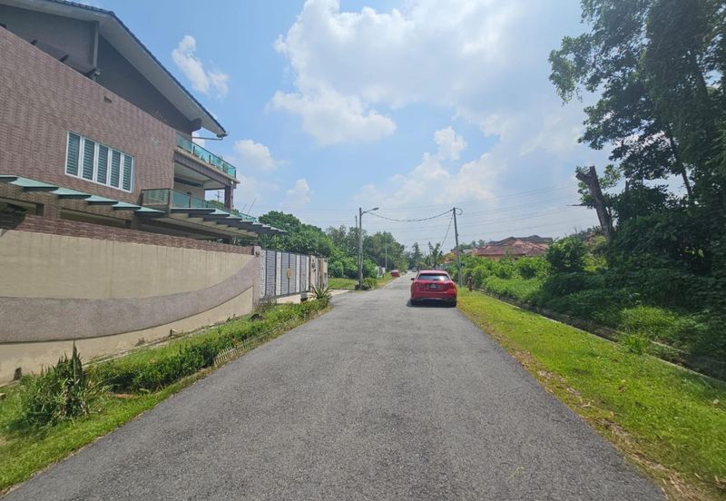 Kampung Abu Bakar Baginda