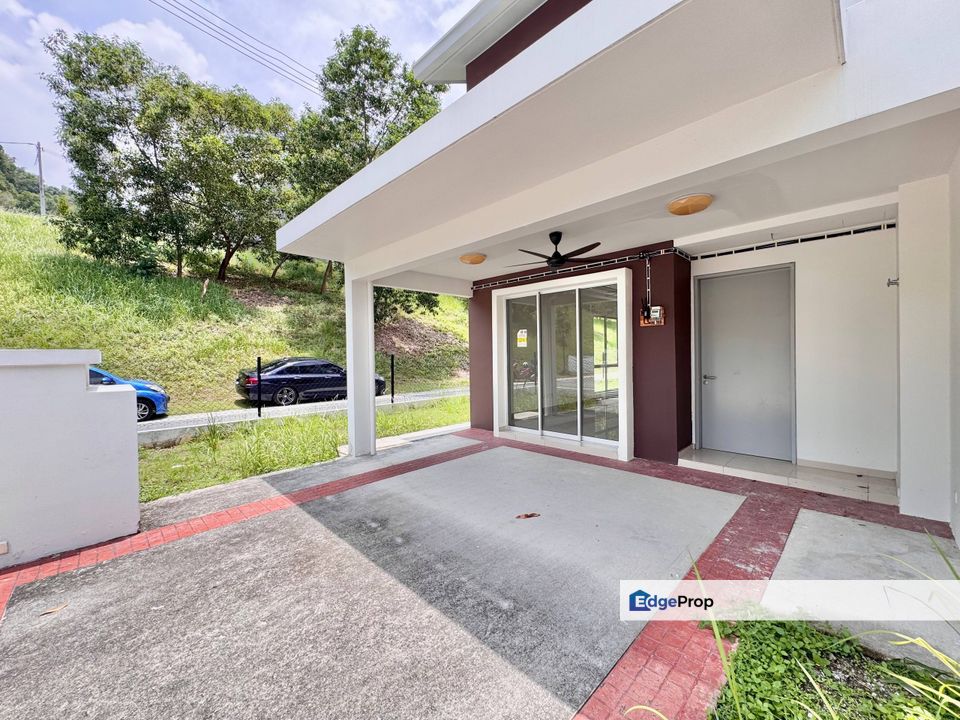 2-STOREYS END LOT GREENWOODS CENDANA, SALAK PERDANA @ SALAK TINGGI FOR SALE, Selangor, Dengkil