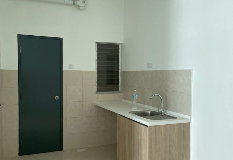 PR1MA Lakefront Homes