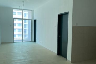 PR1MA Lakefront Homes