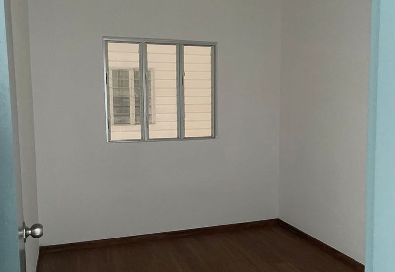 PR1MA Lakefront Homes