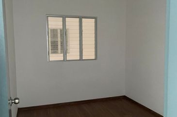 PR1MA Lakefront Homes