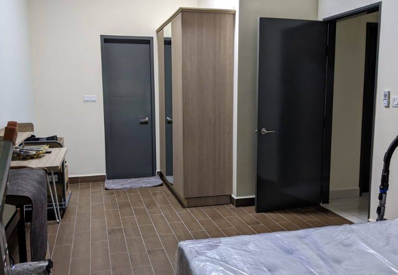 Aura Residence @ Precint 8