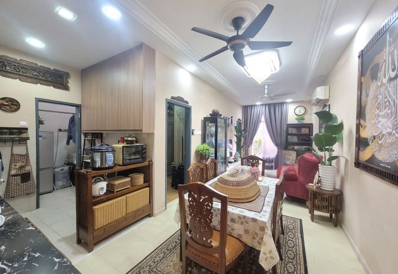 PR1MA Lakefront Homes