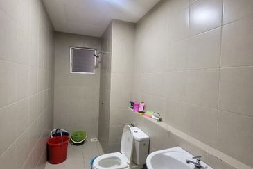 PR1MA Lakefront Homes