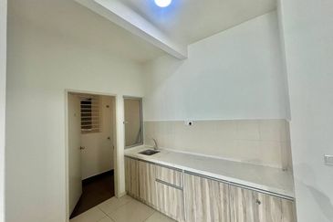 Savanna Executive Suites @ Southville City