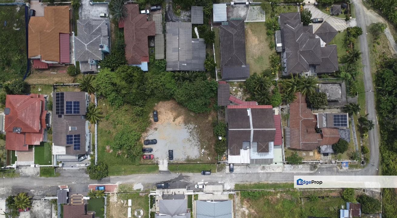 3 Lot Banglo Bersebelahan di Desa Putra,Sungai Merab , Selangor, Kajang