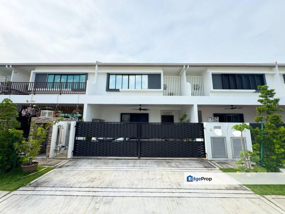 (FACING OPEN) LOWEST PRICE 2 STOREY SUPER LINK IN SEJATI LAKESIDE, CYBERJAYA, Selangor, Cyberjaya