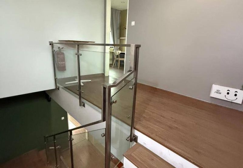 Lake Point Residence