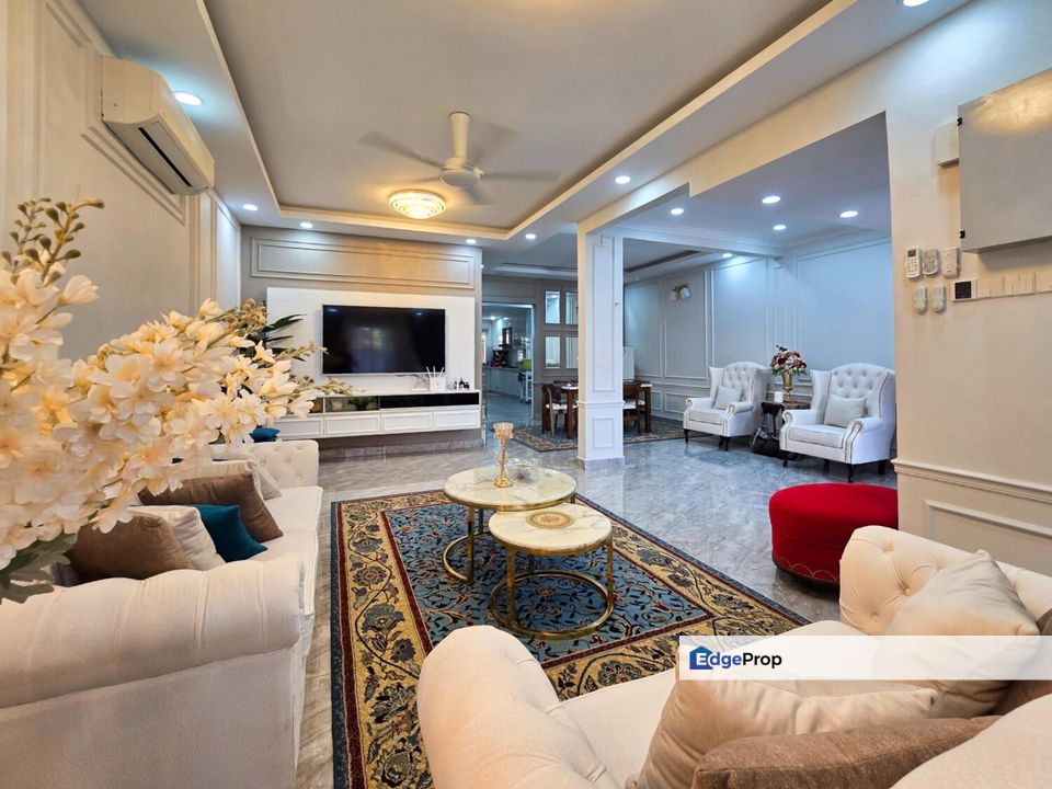 FULLY RENOVATED Double Storey Terrace Bandar Bukit Puchong 2, Selangor, Puchong