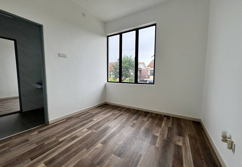 Bandar Saujana Utama