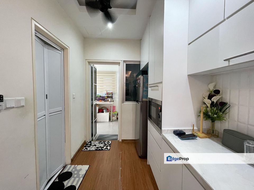 Fully Renovated with ID Double Storey Terrace Kita Bayu @ Cybersouth Dengkil, Selangor, Dengkil