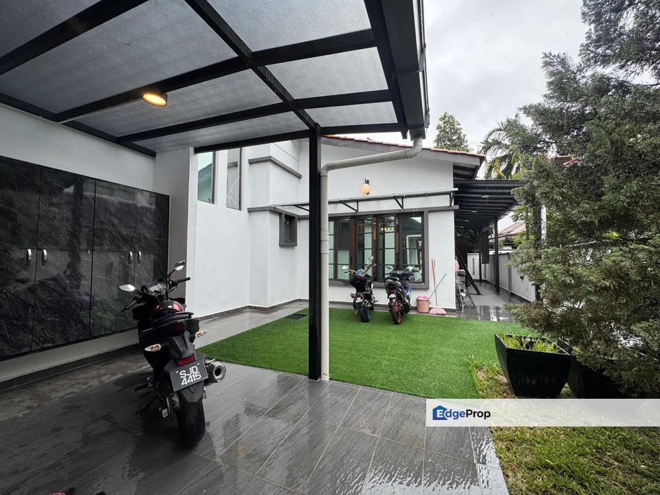 Country Heights Kajang Double Storey Bungalow with Pool For Sale, Selangor, Country Heights