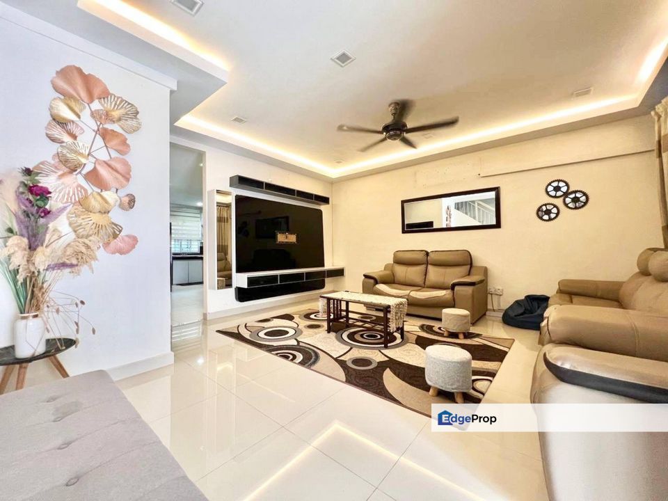 Flexible Depo 2 Storey Renovated Unit SP4 Bandar Saujana Putra , Selangor, Kuala Langat