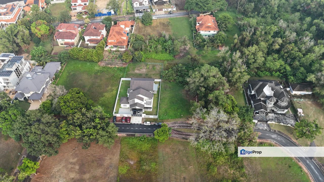 GATED & GUARDED AREA, BUNGALOW LOT JALAN MIHRAB , SEKSYEN U8 , BUKIT JELUTONG SHAH ALAM, Selangor, Bukit Jelutong
