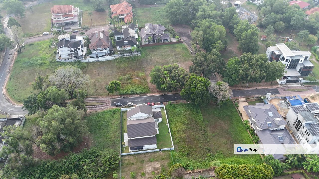 GATED & GUARDED AREA, BUNGALOW LOT JALAN MIHRAB , SEKSYEN U8 , BUKIT JELUTONG SHAH ALAM, Selangor, Bukit Jelutong