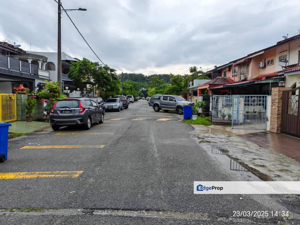 [EXTEND, RENOVATE, FURNISH] 2sty Teres Seksyen 25, Taman Sri Muda, Selangor, Shah Alam