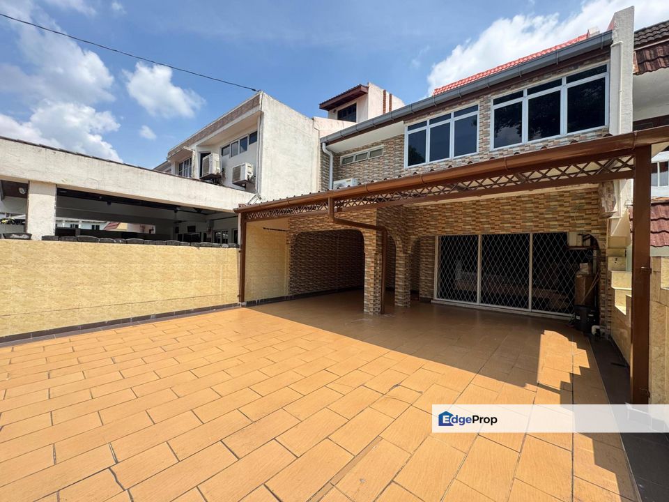 Double Storey Terrace House, Seksyen 8 Shah Alam, Rare Unit At Prime Location, Facing Open Depan & Belakang Rumah, Selangor, Shah Alam