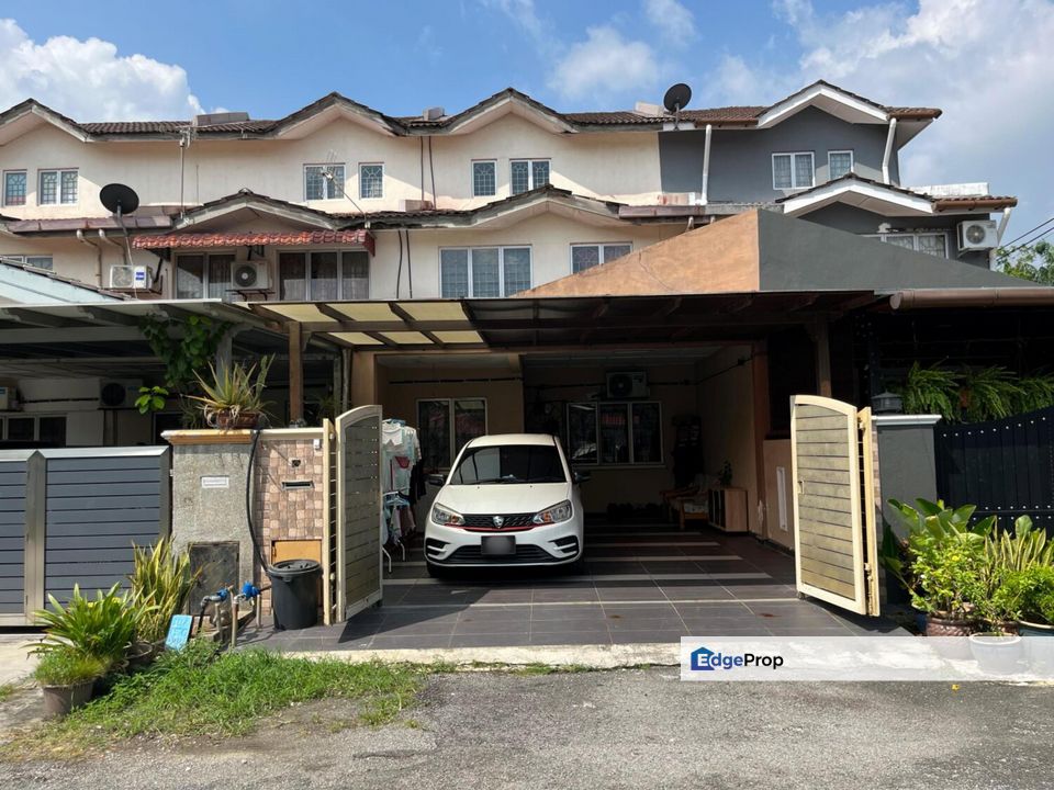 2.5 Storey Terrace , Facing open Seksyen 4 Bandar Baru Bangi , Selangor, Bangi