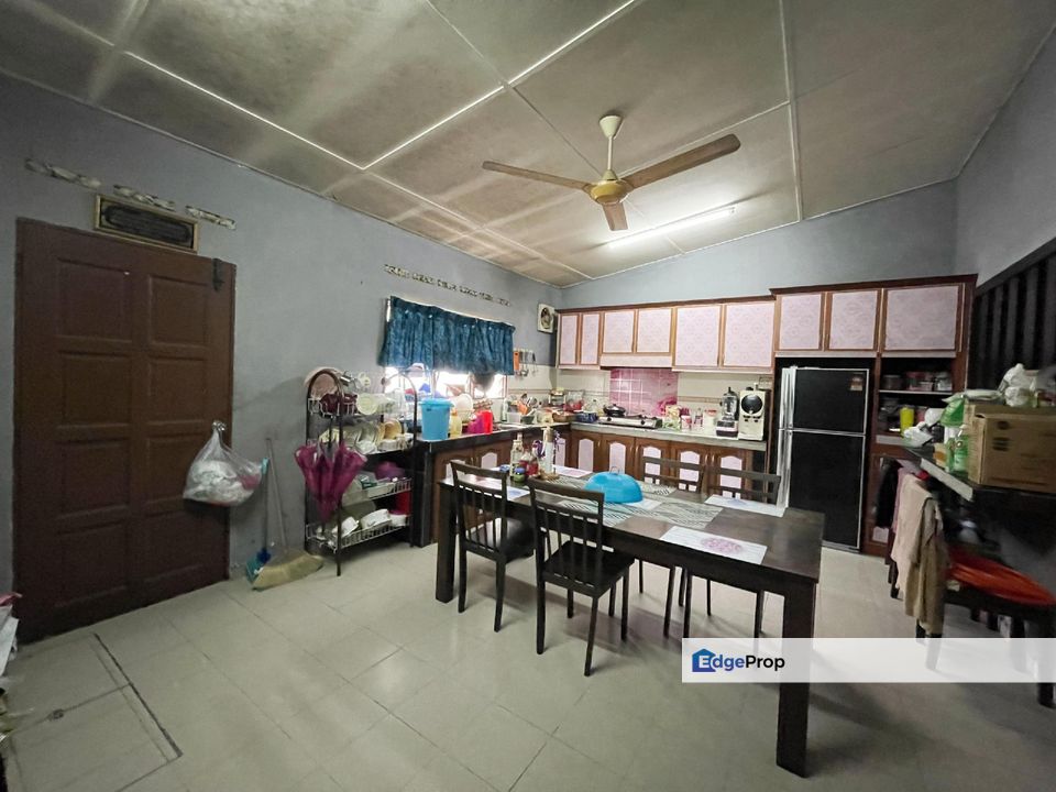 EXTENDED SINGLE STOREY TERRACE , TAMAN MAWAR , KG SG LANG , BANTING, Selangor, Banting