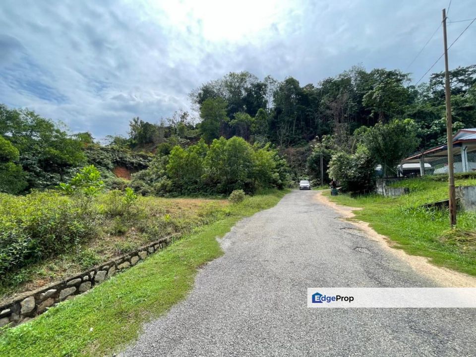 Lot banglo Kg Ayer Hitam , Sg Merab Luar Border Putrajaya, Selangor, Kajang