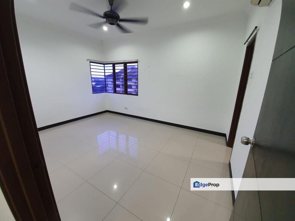 Resort Style Desa Idaman Residence Puchong Prima , Selangor, Puchong