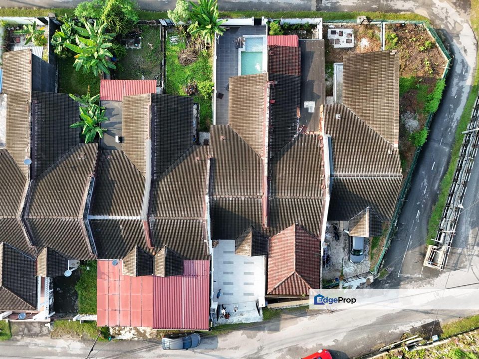 Single Storey Complete With Private Swimming Pool Taman Puchong Indah , Selangor, Puchong