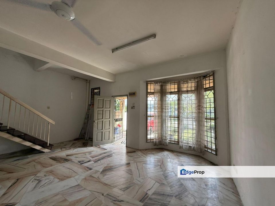 Individual Title Ready @ Taman Lestari Putra LEP 3 , Selangor, Seri Kembangan