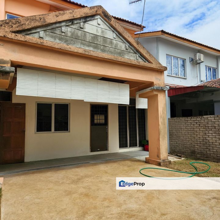 Facing Open Booking RM1000 Teres 2 Tingkat Anggerik Aranda, Kota Kemuning, Selangor, Kota Kemuning