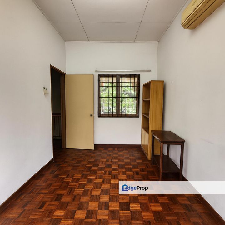 Facing Open Booking RM1000 Teres 2 Tingkat Anggerik Aranda, Kota Kemuning, Selangor, Kota Kemuning