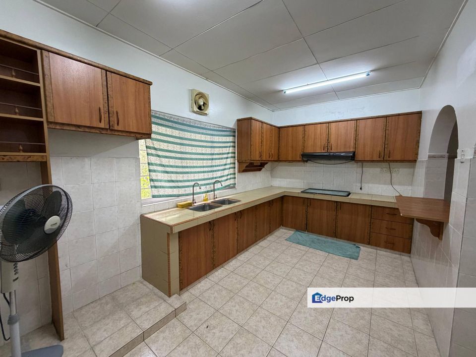 XTEND KITCHEN 2 STOREY TERRACE TAMAN IMPIAN GEMILANG SAUJANA IMPIAN KAJANG, Selangor, Kajang