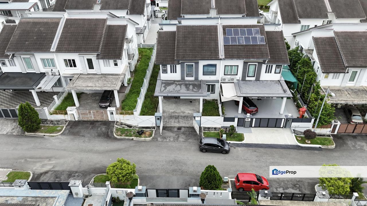 Double Storey Semi D , Low Density, Hillview Residence Bandar Teknologi Kajang , Selangor, Semenyih