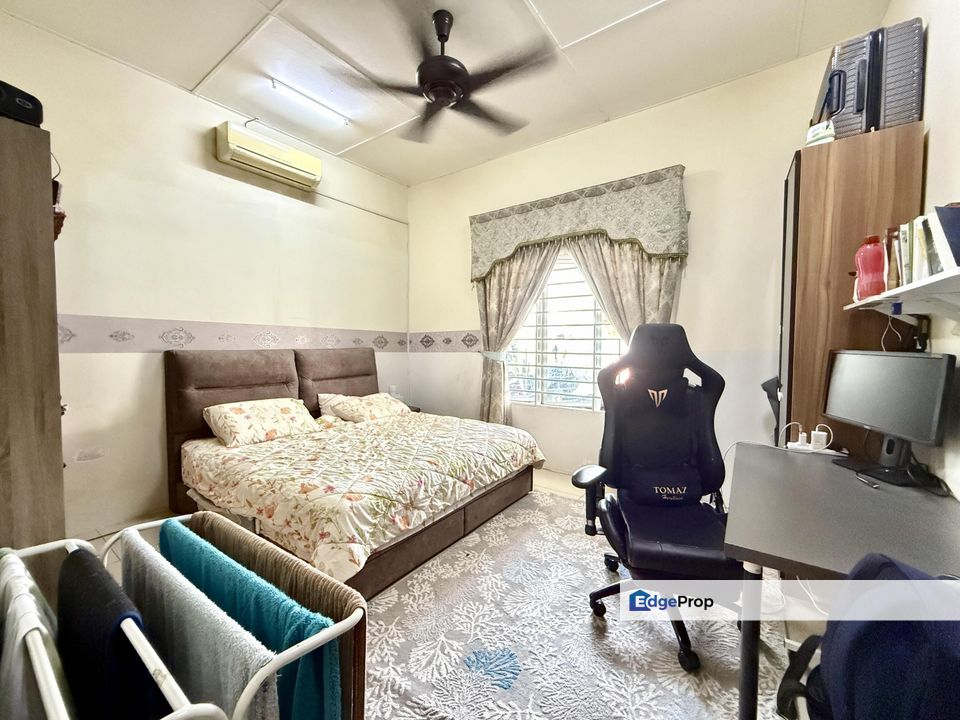 RENOVATED BELOW MV 1 Storey Semi-D Taman Armada 3 Kampong Lombong Seksyen 29 Shah Alam , Selangor, Shah Alam