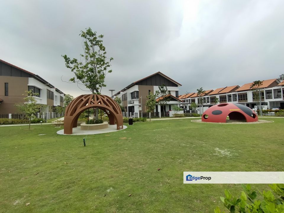 Nice Renovated 2 Storey Taman setia Warisan Tropika (Belladonna) Sepang , Selangor, Sepang