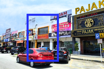 Ambang Botanic (Bandar Botanic 2)