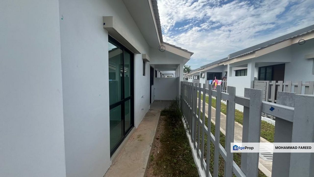 Nusa Cinta Setia Fontaines Single Storey Terrace End-Lot For Rent , Penang, Kepala Batas