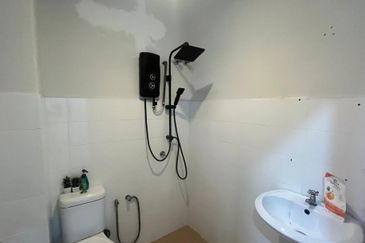 Taman Sungai Dua Utama