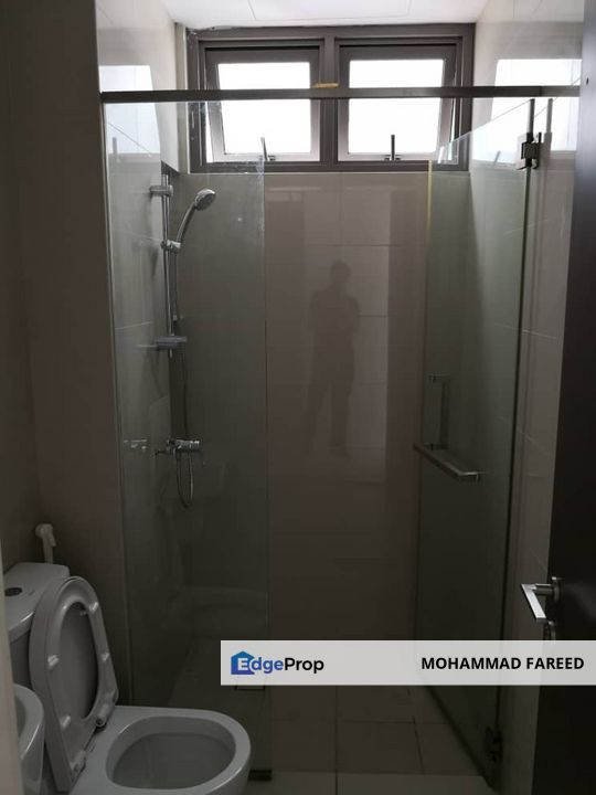 Raffles Residence 199 Gelugor Three Storey Terrace House For Sale, Penang, Gelugor