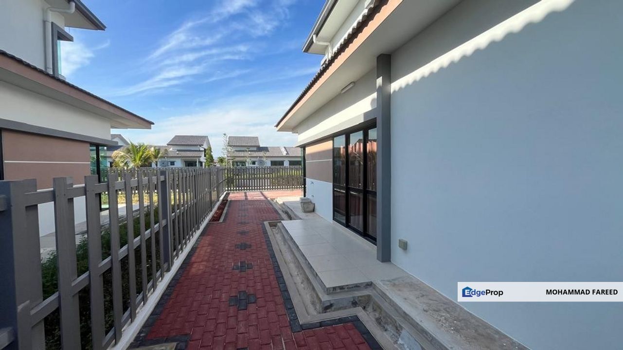 Nusa Cinta Setia Fontaines Double Storey Semi-D For Rent, Penang, Kepala Batas